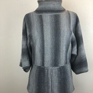Dress Barn wool Blend Turtle Neck Sweater Size S